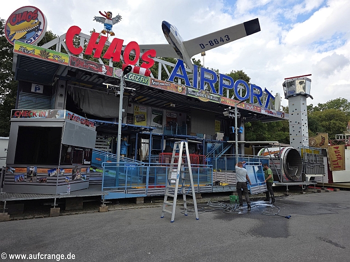 bilder aufbau cranger kirmes 27juli2026 chaos airport